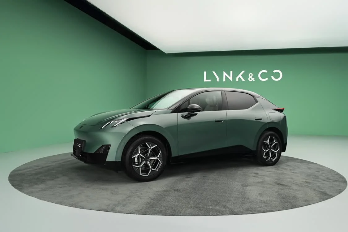 領(lǐng)克Z20新版型上市 純電續(xù)航430km/上新限時(shí)價(jià)10.99萬(wàn)元起