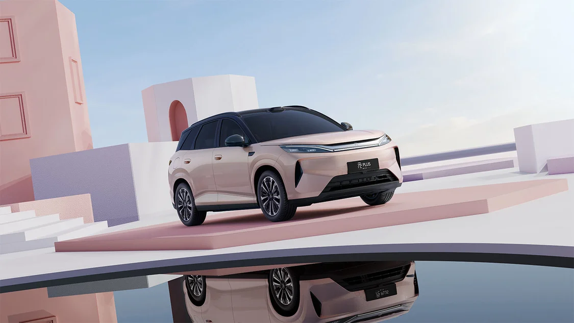 配二代刀片電池+閃充技術(shù) 比亞迪第三代元PLUS上市售價(jià)11.99萬元起